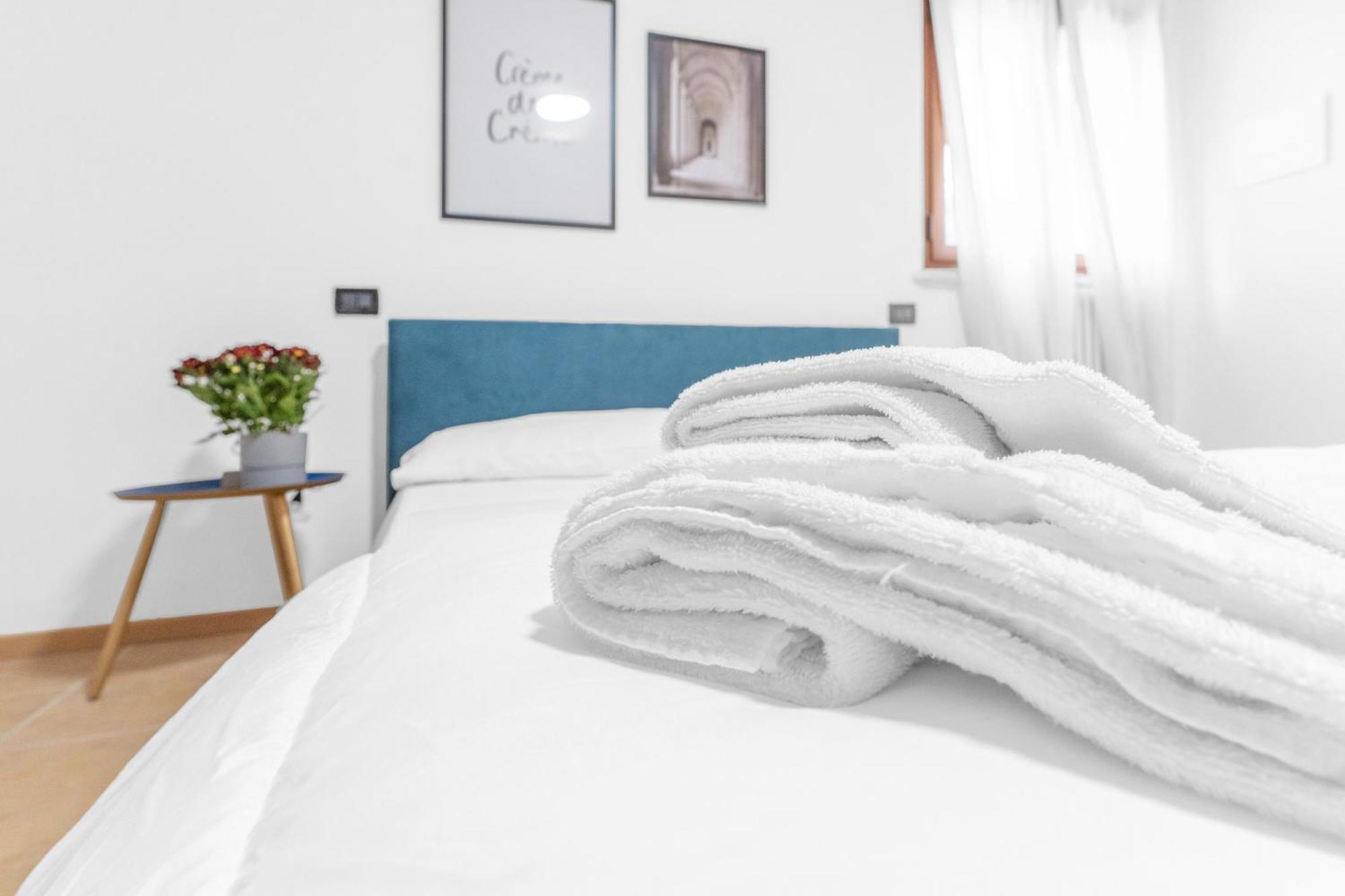 -Free Pool And Parking- Garda House Apartments Castelnuovo del Garda Zewnętrze zdjęcie