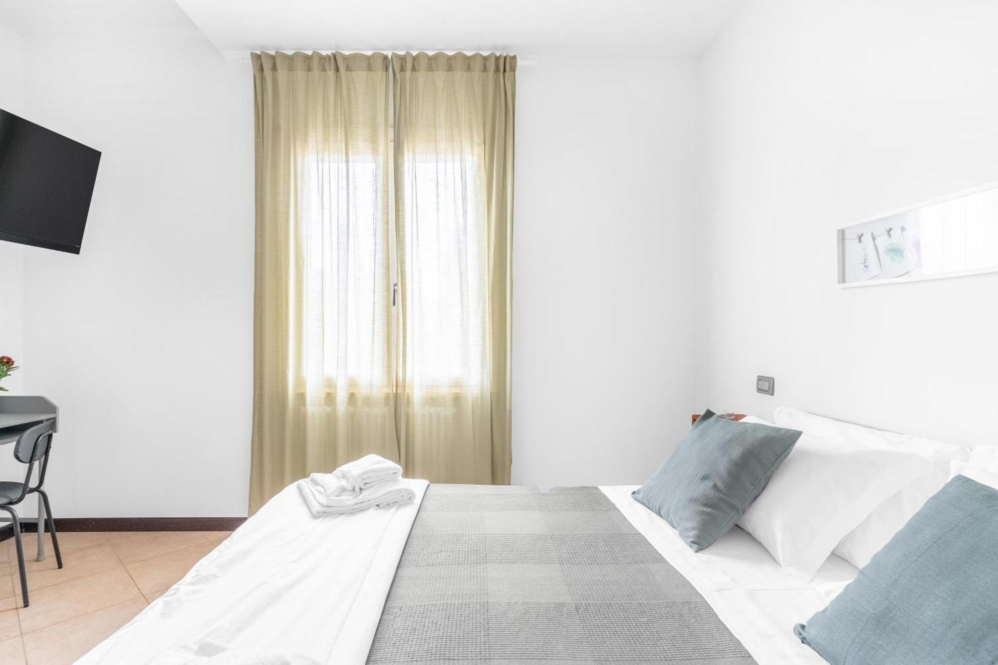-Free Pool And Parking- Garda House Apartments Castelnuovo del Garda Zewnętrze zdjęcie