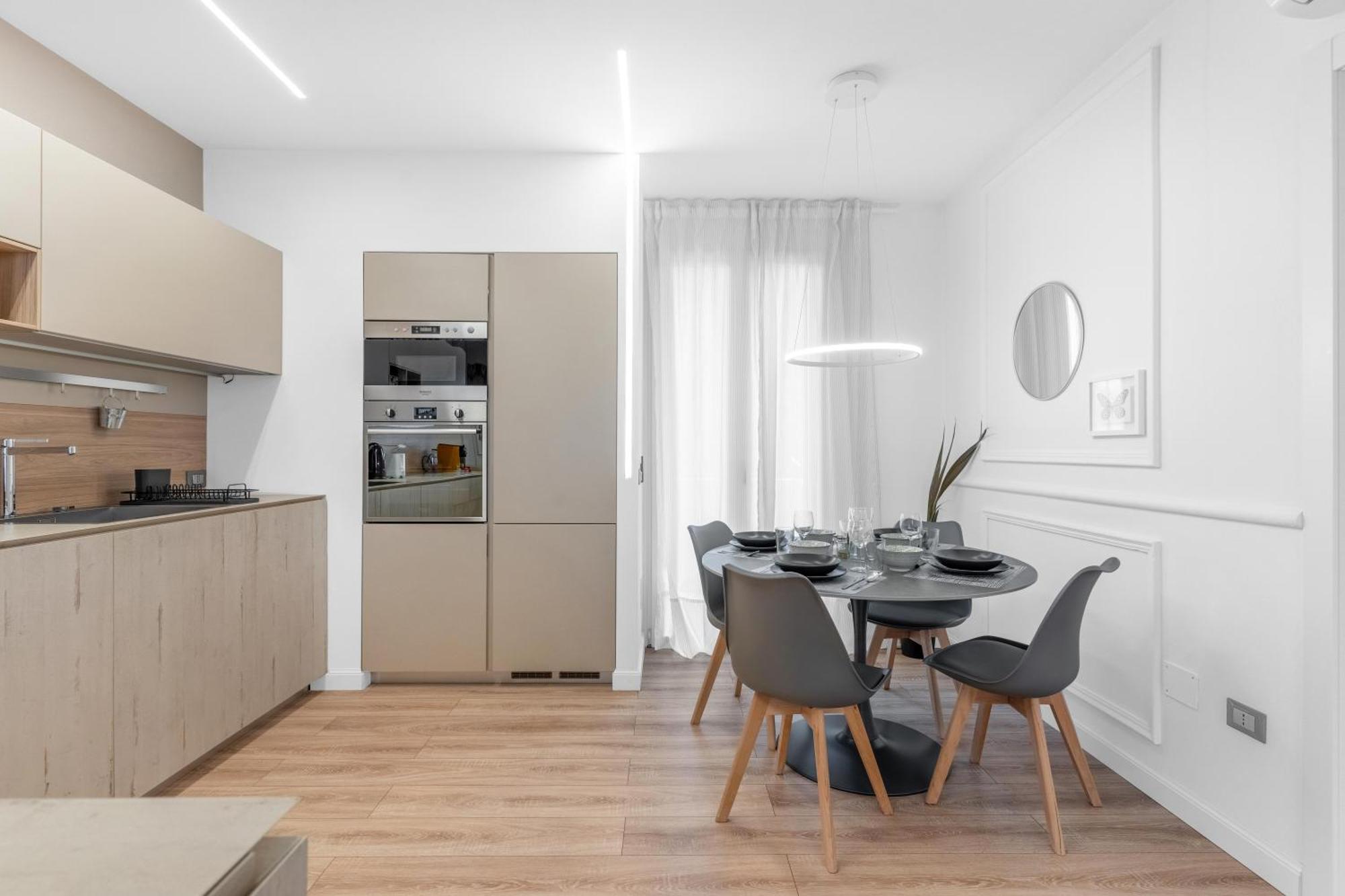 -Free Pool And Parking- Garda House Apartments Castelnuovo del Garda Zewnętrze zdjęcie